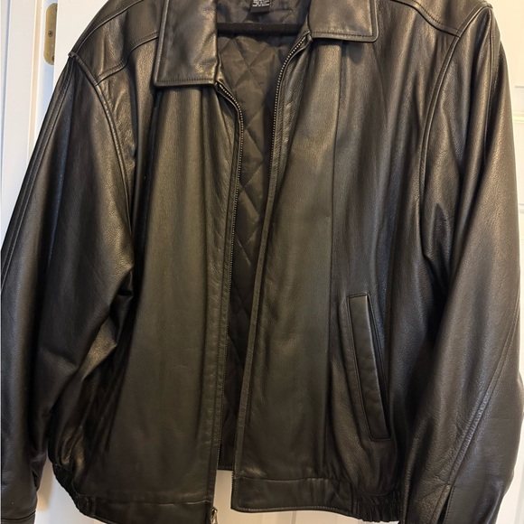 Croft & Barrow Black Leather Bomber Jacket - Picture 3 of 5